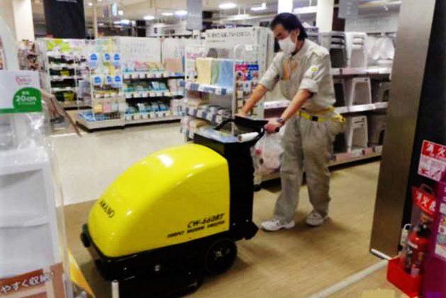 商業施設カーペット清掃